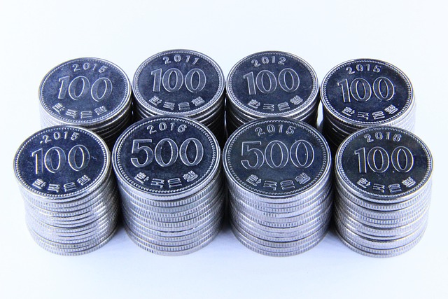 100원·500원 동전 더미. 미래대응기금 기금 재원 논쟁 자료사진