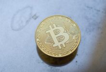 스위스 비트코인 ETF 승인 기사 자료사진 — 비트코인 코인